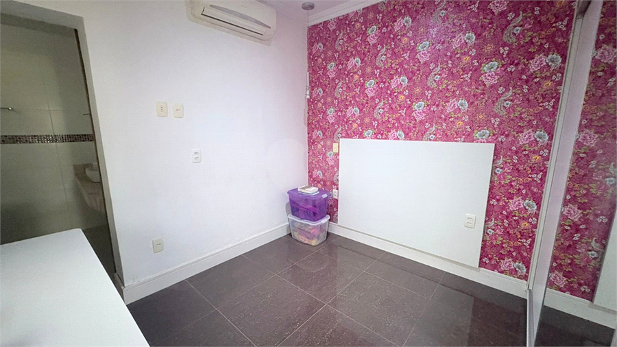 Foto REO1177085