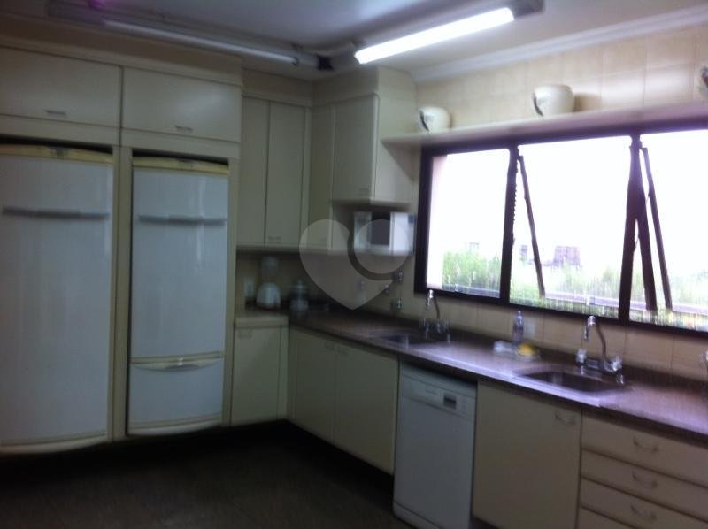 Venda Apartamento São Paulo Real Parque REO117740 38