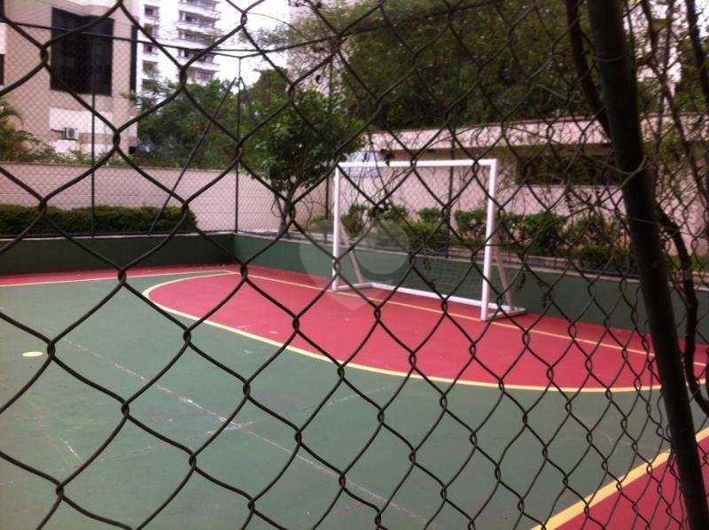 Venda Apartamento São Paulo Real Parque REO117740 33