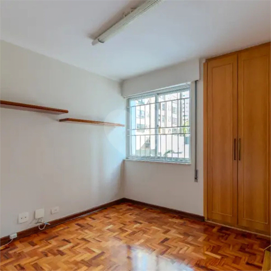 Foto REO1177447
