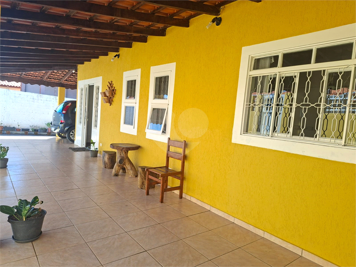 Foto REO1177527