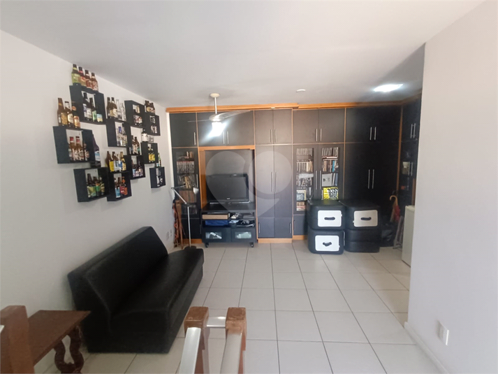 Foto REO1177555