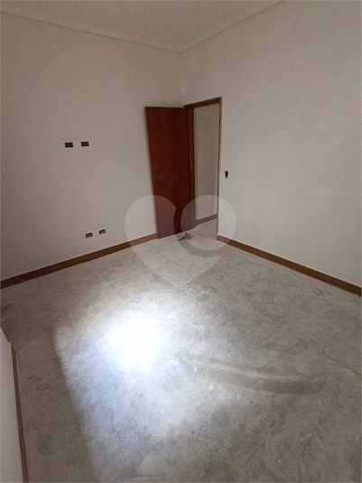 Foto REO1177614