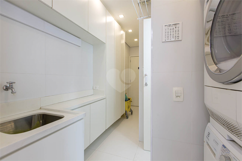 Venda Apartamento São Paulo Cerqueira César REO117771 24