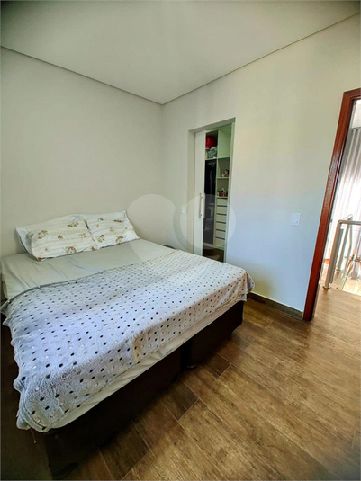 Foto REO1178636