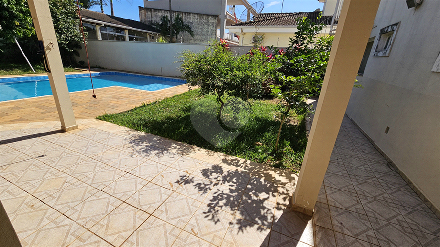 Foto REO1178998