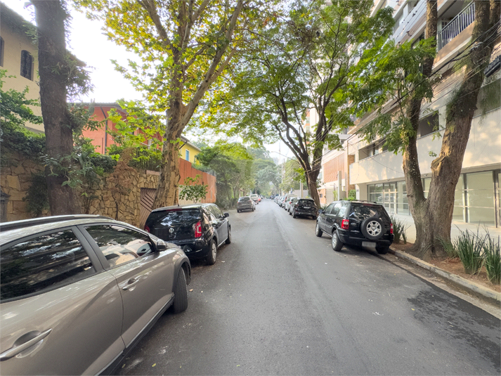 Foto REO1179360