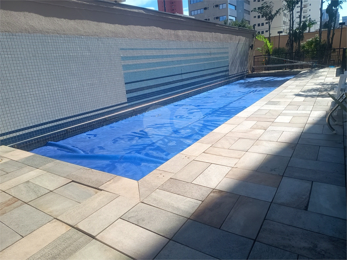 Foto REO1179436
