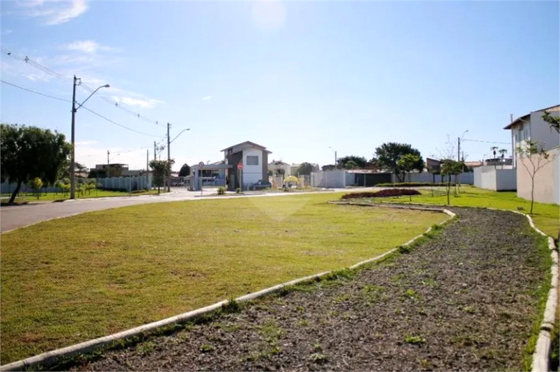 Foto REO1179501