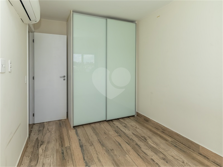 Foto REO1179525