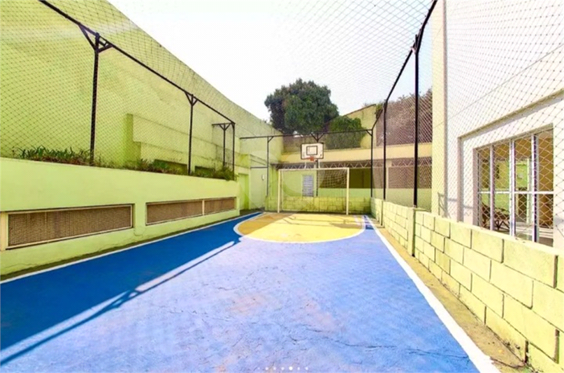 Foto REO1179615
