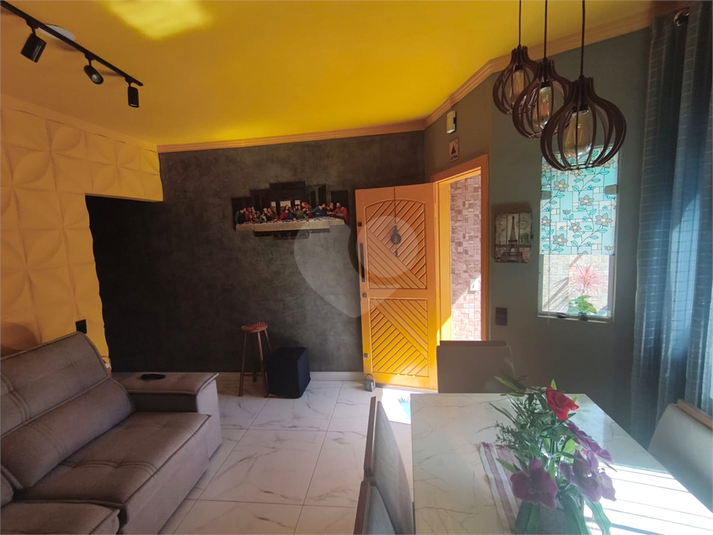 Foto REO1179637