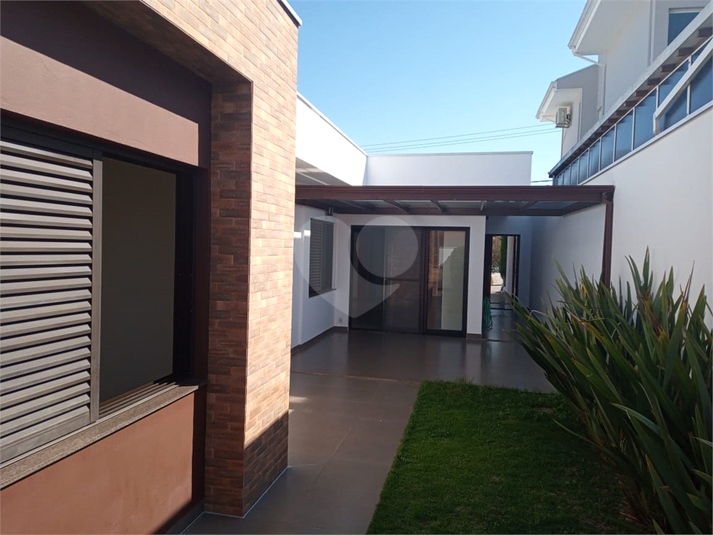 Foto REO1180033