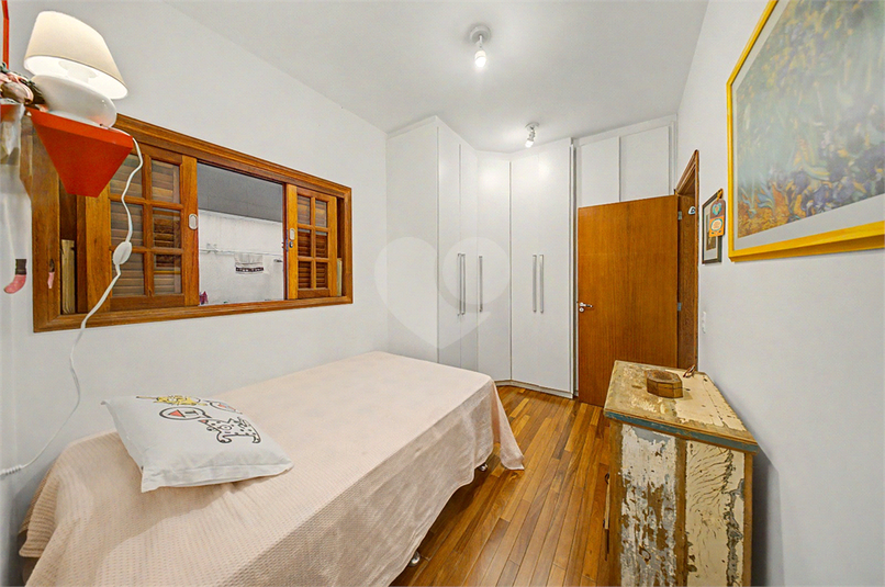 Foto REO1180068