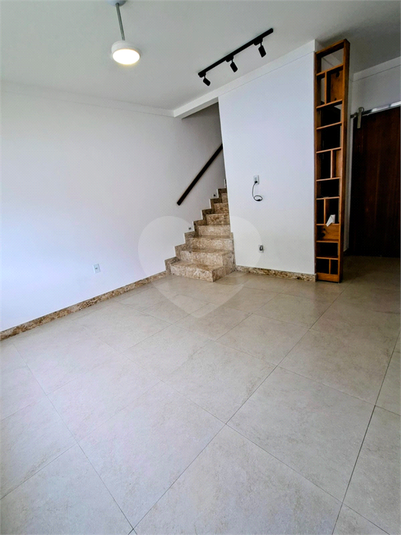 Foto REO1180217
