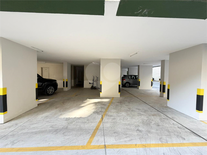 Foto REO1181069