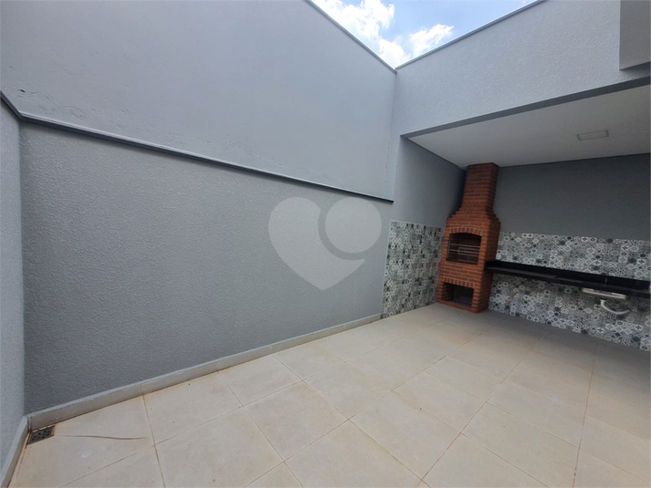 Quintal com área gourmet