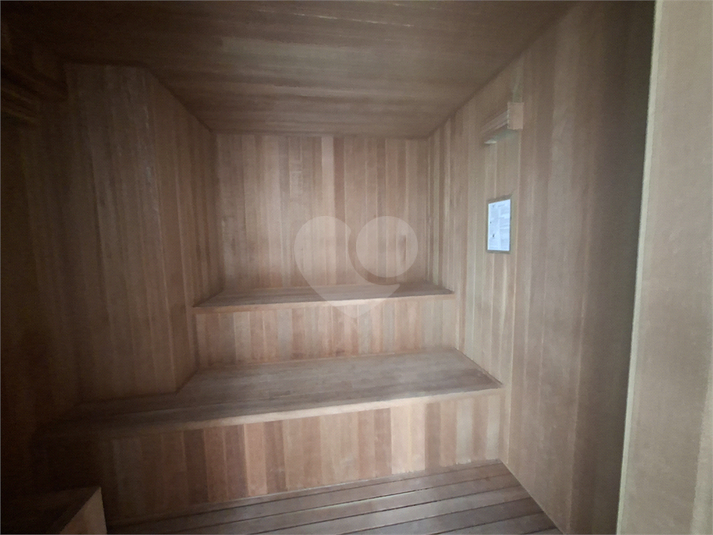 Foto REO1181300