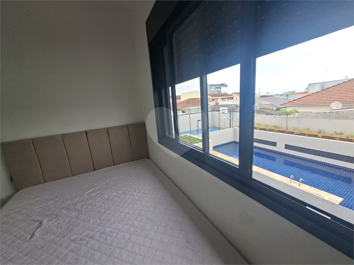 Foto REO1181300