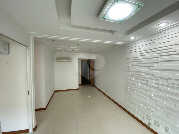 Foto REO1181471