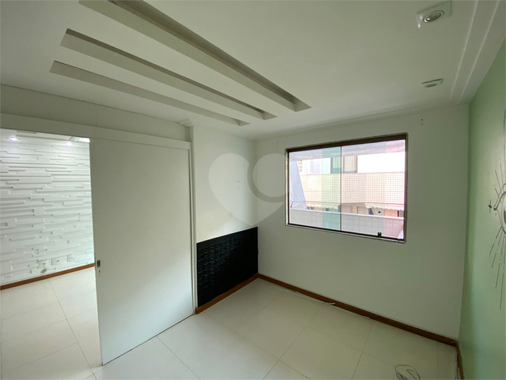 Foto REO1181471