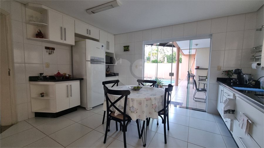 Foto REO1181487
