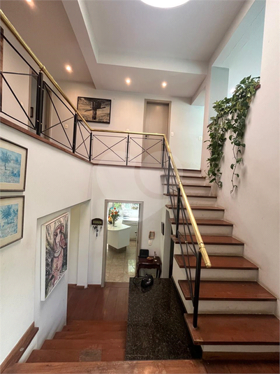 Foto REO1181517