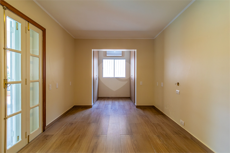 Foto REO1181568