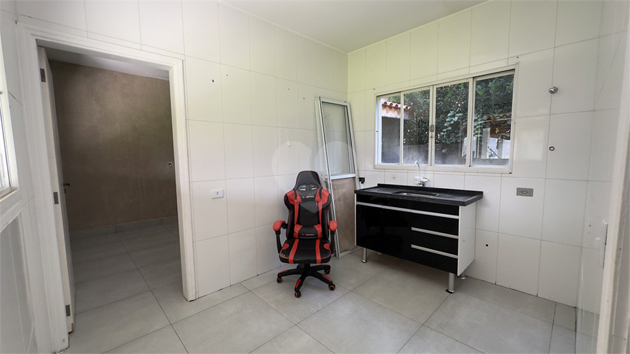 Foto REO1181575
