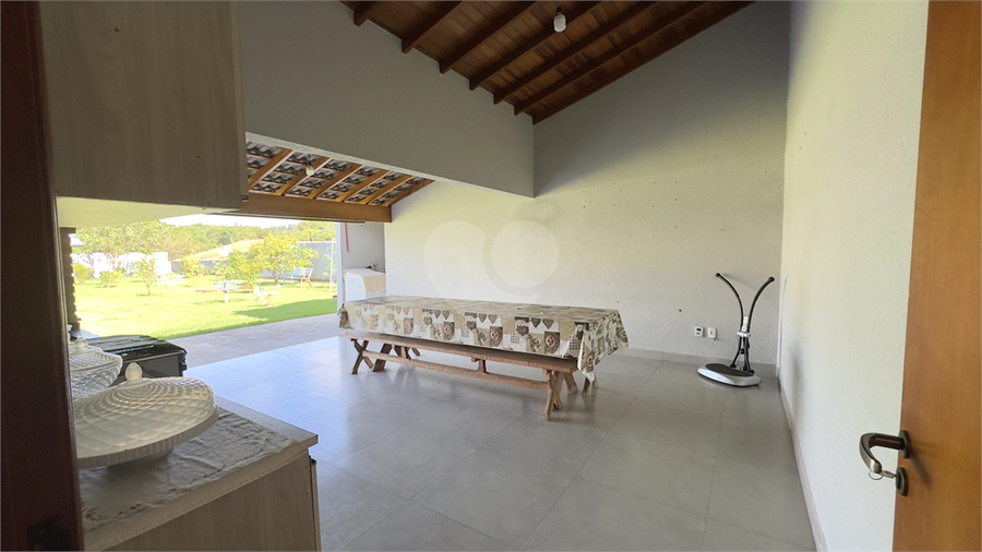 Foto REO1181575