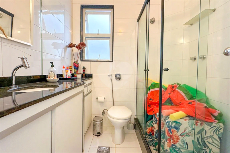 Foto REO1181631