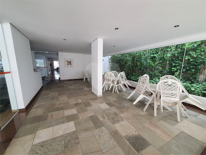Foto REO1181649