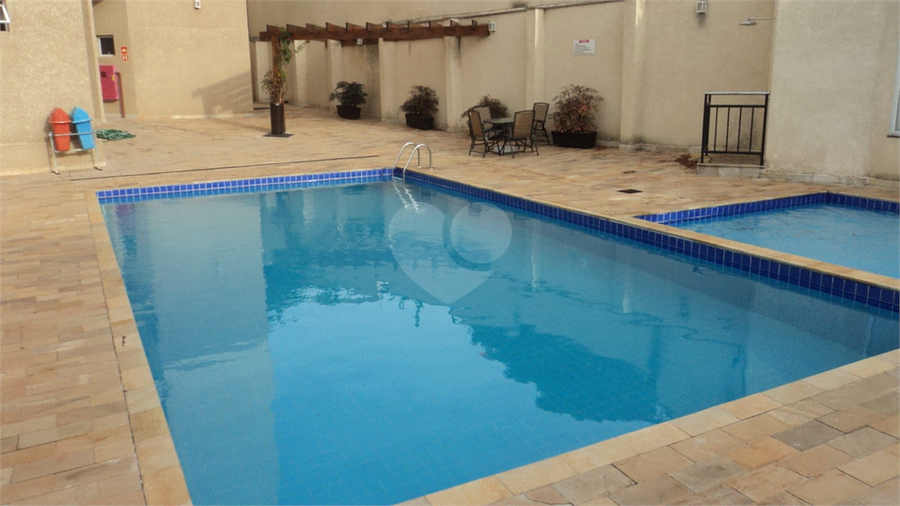 Foto REO1181742