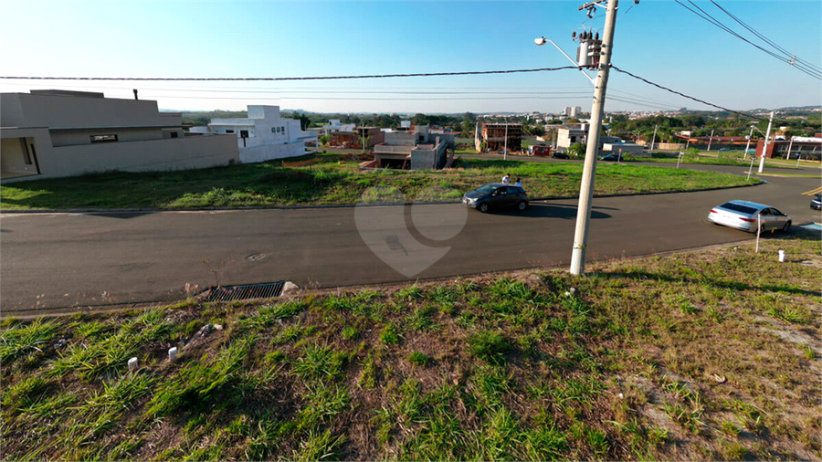 Foto REO1181788