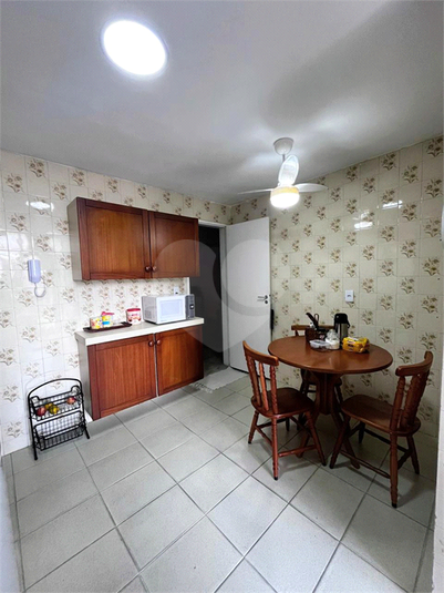Foto REO1181797