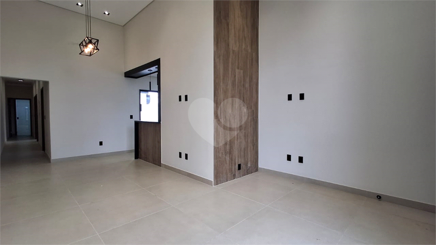 Foto REO1181808