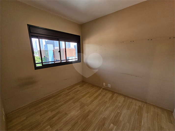 Foto REO1181810