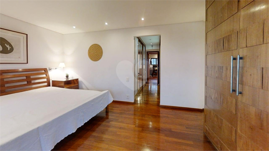 Foto REO1181827