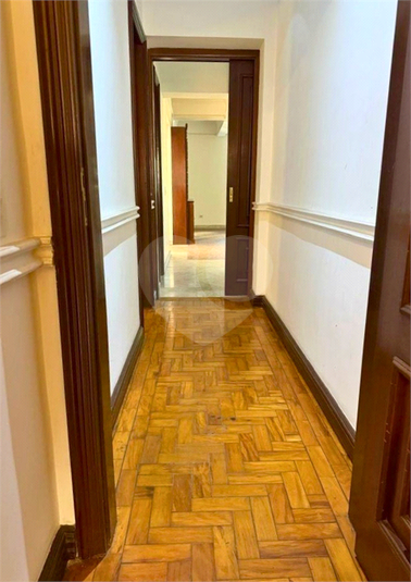 Foto REO1181850