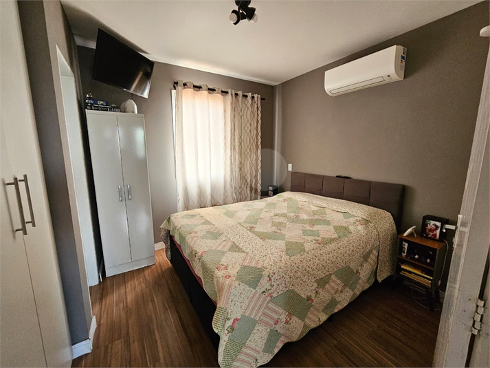 Foto REO1181852