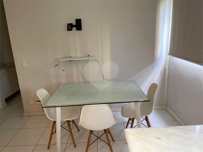 Foto REO1181859