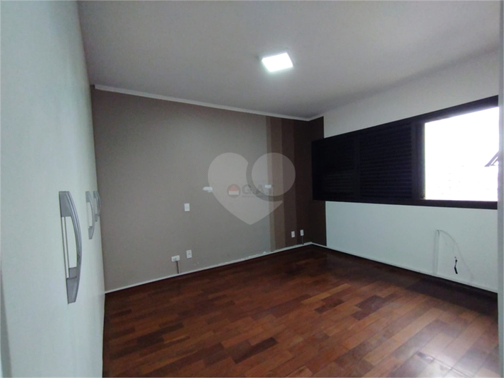 Foto REO1181878
