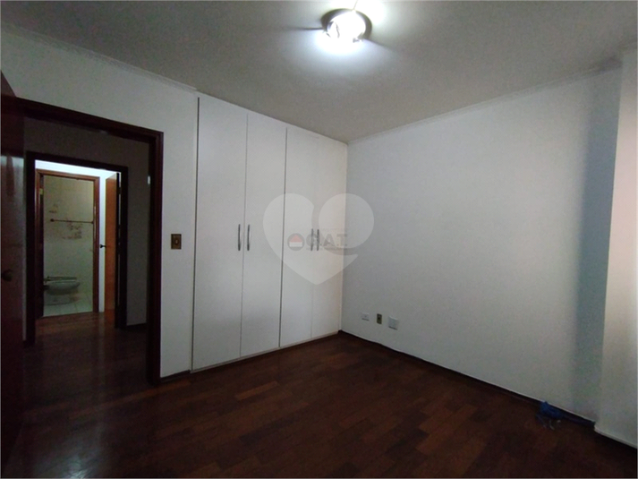 Foto REO1181878