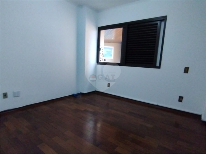Foto REO1181878