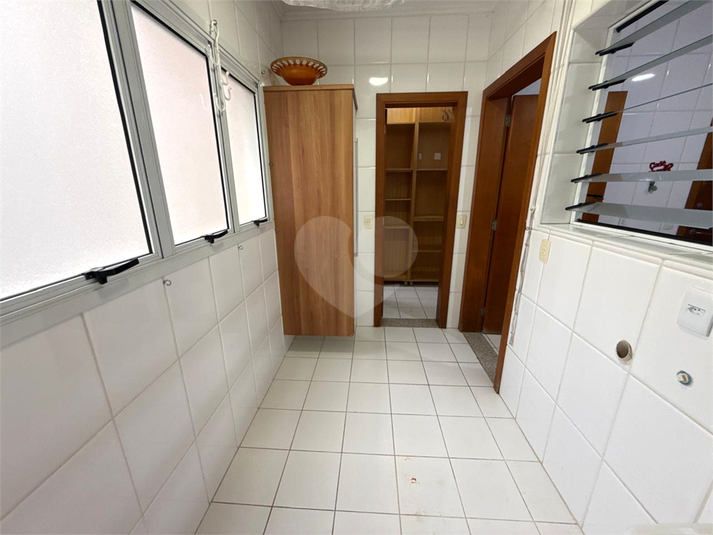 Foto REO1181900