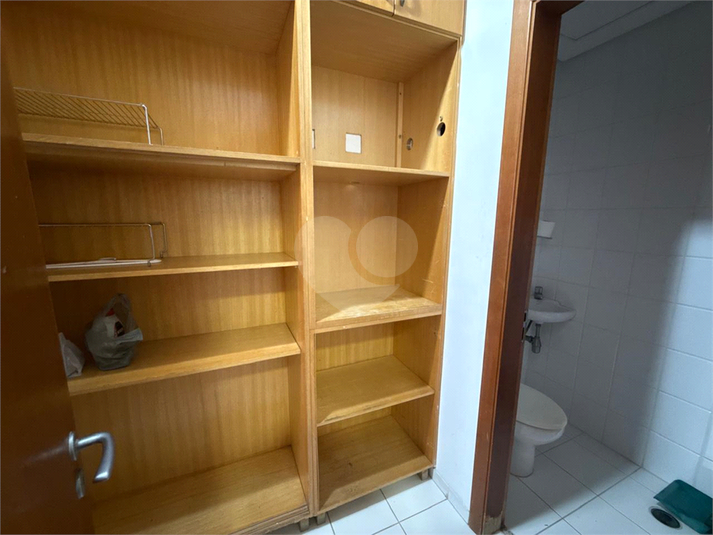Foto REO1181900