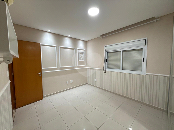Foto REO1181900