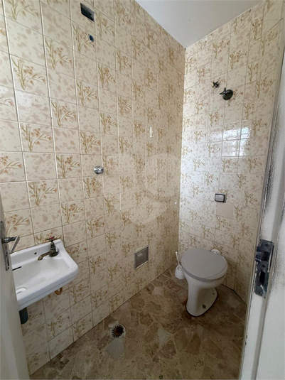 Foto REO1181908