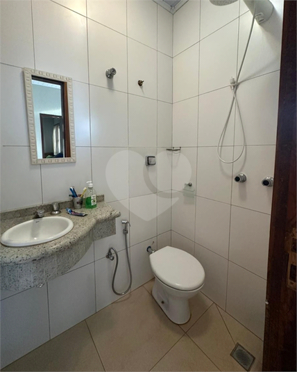 Foto REO1181990
