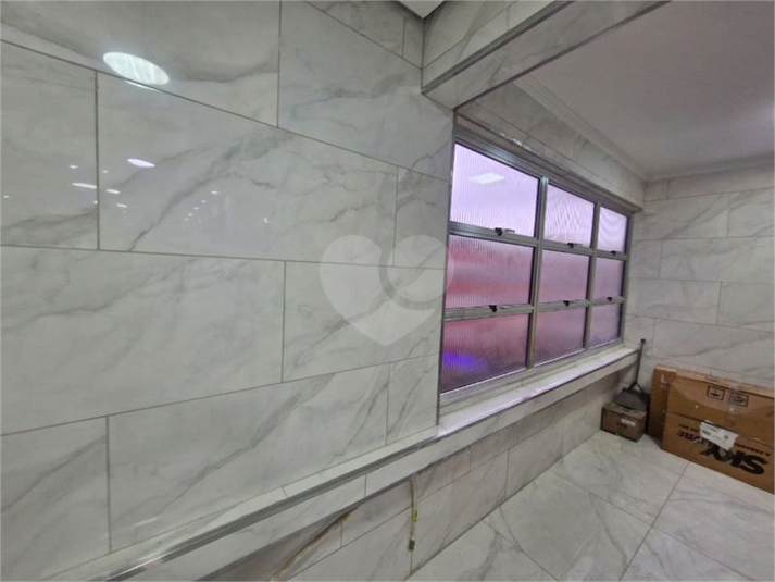 Foto REO1182010